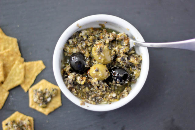 Green and Black Olive Tapenade {Guest Post by Bake Your Day} on cravingsofalunatic.com- Wonderful and easy dip recipe that would be ideal for parties.