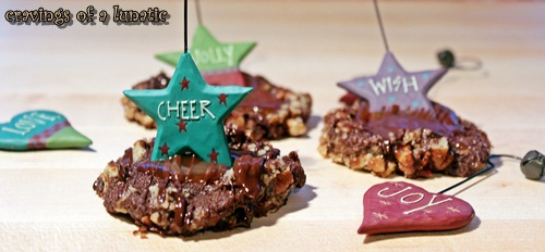 Turtle Thumbprint Cookies | Cravings of a Lunatic | #turtles #caramel #chocolate #cookies