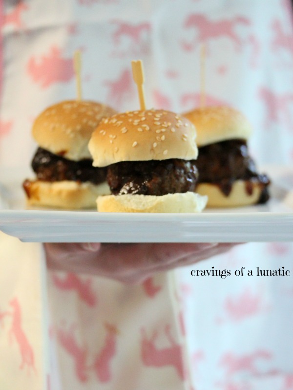 Whiskey Sliders from cravingsofalunatic.com- A simple and delicious recipe for whiskey sliders cooked in a skillet. This recipe will become a family favourite! 