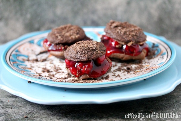 Black Forest Sandwich Cookies are chocolate cookies stuffed with more chocolate and cherries. These chocolate sandwich cookies are crazy good!