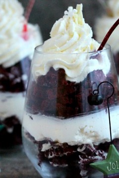 Red Velvet Parfaits | Cravings of a Lunatic | Super easy to make!