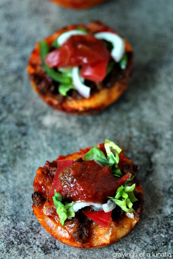 Mini Taco Pizza Bites from cravingsofalunatic.com- Super easy to make and perfect for back to school, and for lunches. (@CravingsLunatic)