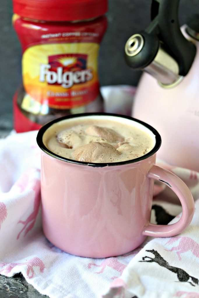 Chocolate Affogato from cravingsofalunatic.com- Hot coffee meets cold chocolate ice cream for the perfect sip every time. Nothing beats the taste of chocolate combined with coffee. That sweet flavour will change your life. (@CravingsLunatic)