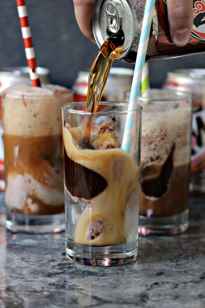 Chocolate Hot Fudge Root Beer Floats in glasses with straws